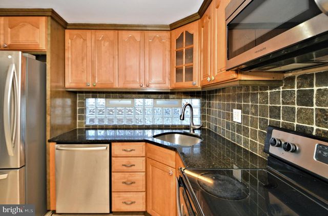 660 OSBORNE AVE, Morrisville, PA 19067