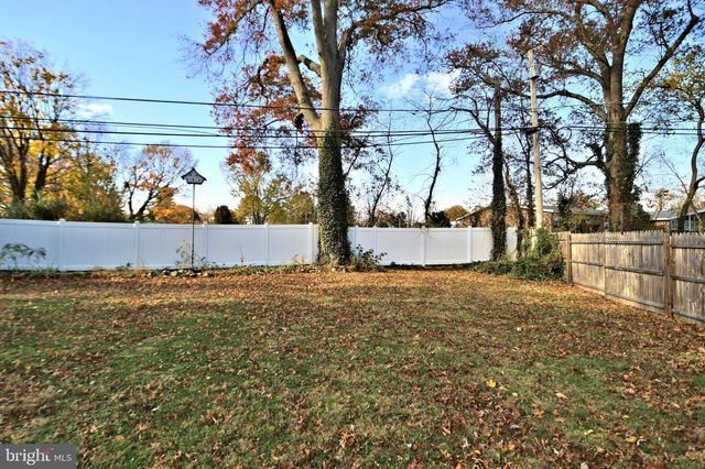 660 OSBORNE AVE, Morrisville, PA 19067