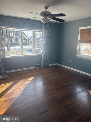 660 OSBORNE AVE, Morrisville, PA 19067