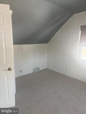 660 OSBORNE AVE, Morrisville, PA 19067