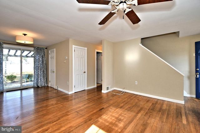 660 OSBORNE AVE, Morrisville, PA 19067