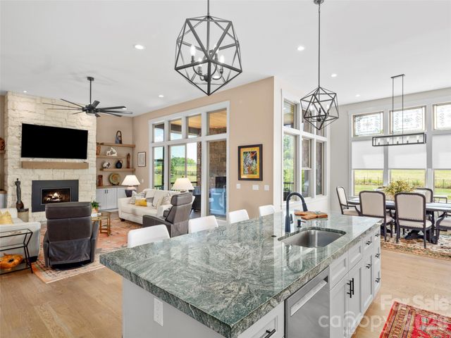 363 Samuel Drive, Mills River, NC 28759