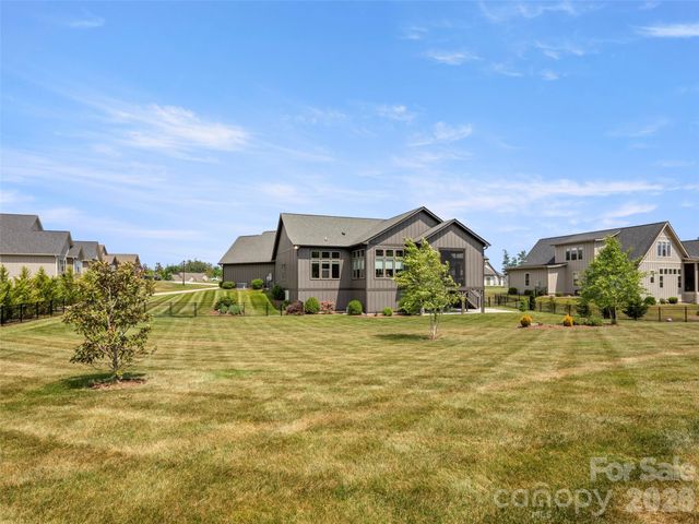 363 Samuel Drive, Mills River, NC 28759