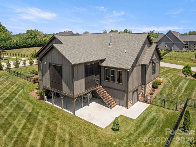363 Samuel Drive, Mills River, NC 28759