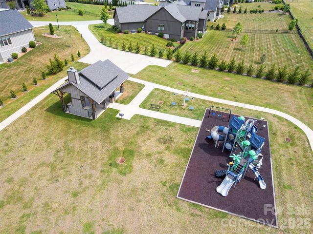 363 Samuel Drive, Mills River, NC 28759
