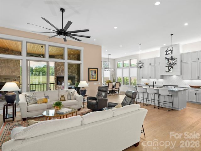 363 Samuel Drive, Mills River, NC 28759