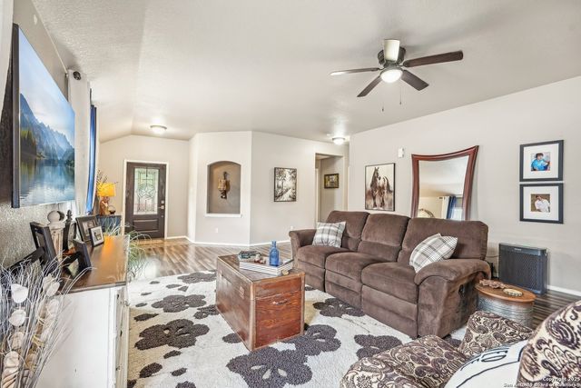 2639 White Wing, New Braunfels, TX 78130