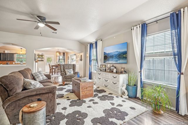 2639 White Wing, New Braunfels, TX 78130
