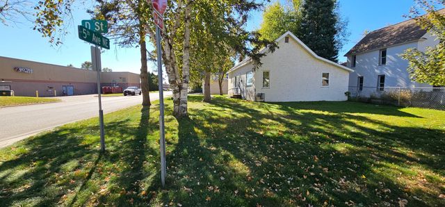 430 D Street NE, Brainerd, MN 56401