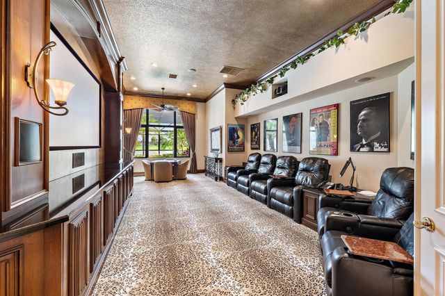 7170 Winding Bay Lane, West Palm Beach, FL 33412
