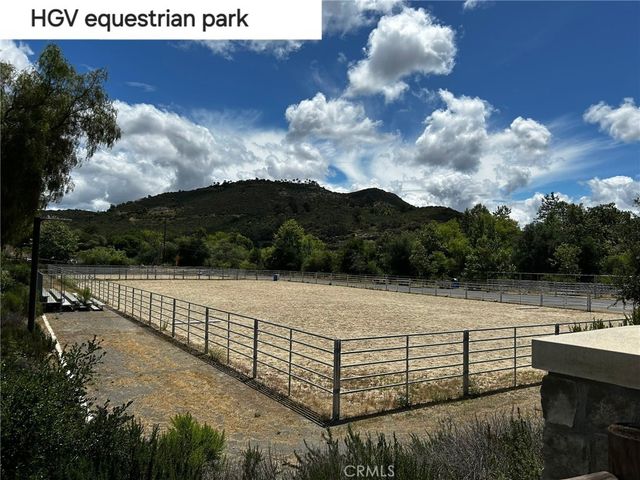 21574 Trail Ridge, Escondido, CA 92029