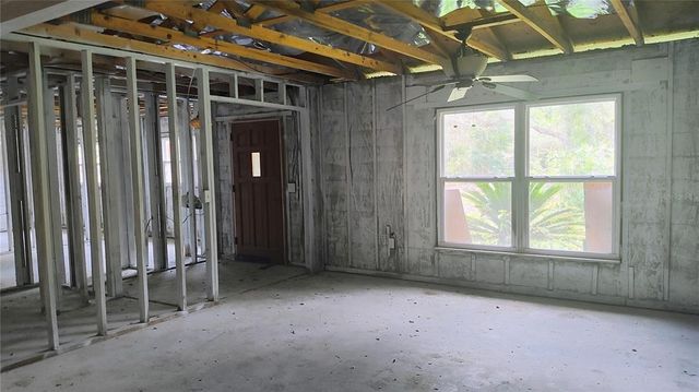 5540 CYRIL DRIVE, Dade City, FL 33523