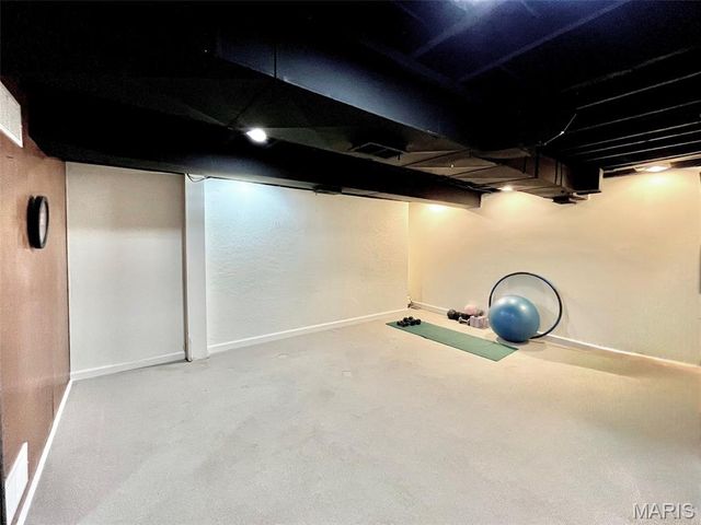 5201 Kingwood Drive, St Louis, MO 63123