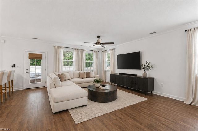 517 Middleton WAY, Chesapeake, VA 23322