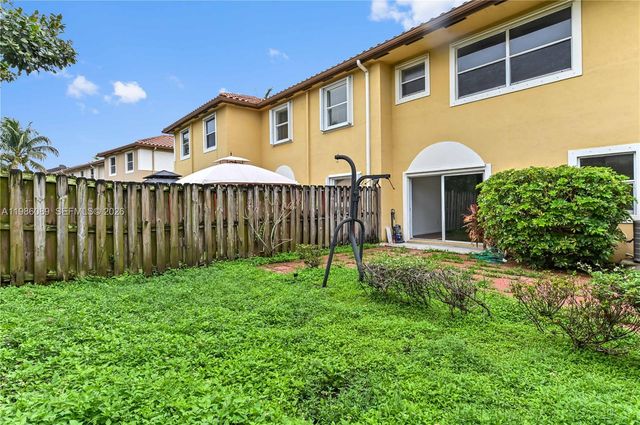 5043 SW 140th Ter, Miramar, FL 33027