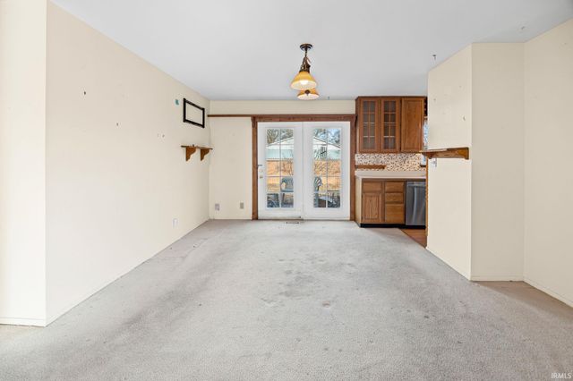 2402 Beck Lane, Lafayette, IN 47909