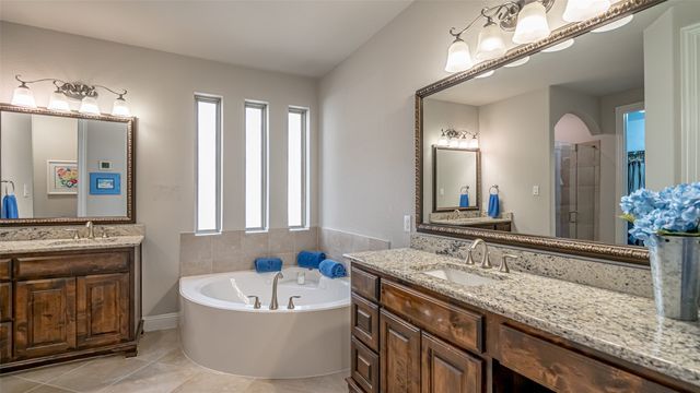 7033 Benjamin Way, Colleyville, TX 76034