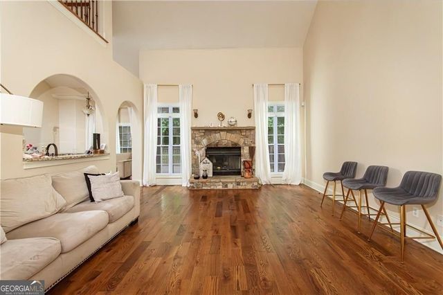 2864 Sandpiper Circle SW, Atlanta, GA 30311