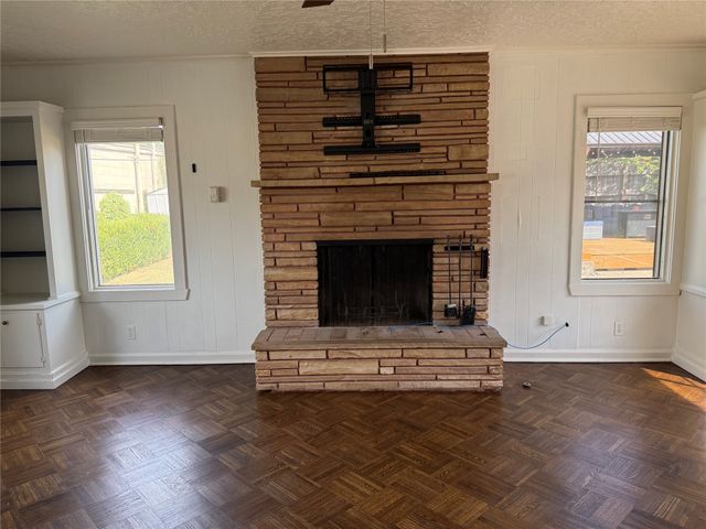 1117 S Braden Avenue, Tulsa, OK 74112