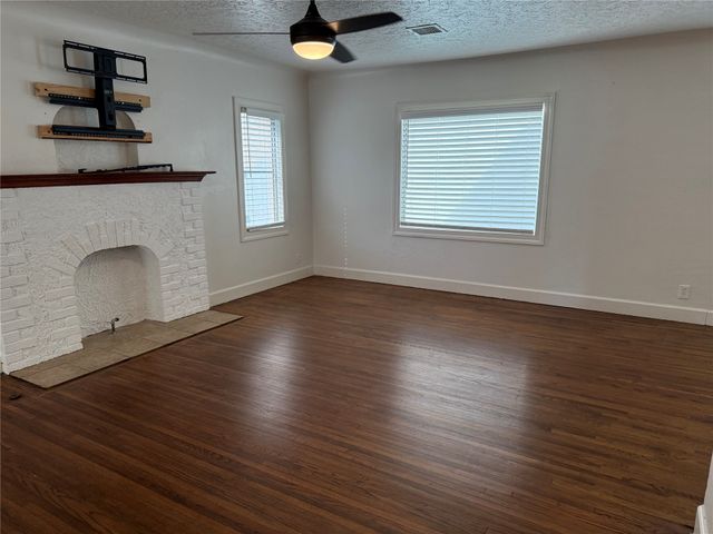 1117 S Braden Avenue, Tulsa, OK 74112