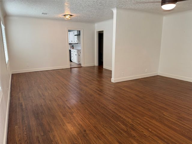 1117 S Braden Avenue, Tulsa, OK 74112