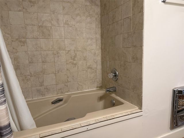 1117 S Braden Avenue, Tulsa, OK 74112