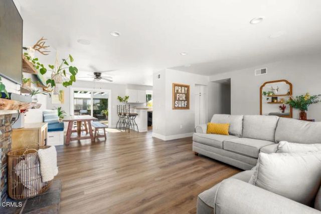 1233 Winford Avenue, Ventura, CA 93004