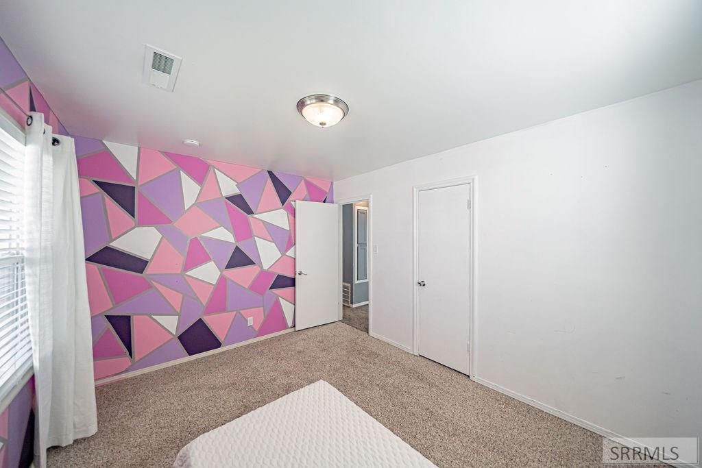 Image 27 of property listing at 1040 Everett Avenue, Pocatello, ID 83201