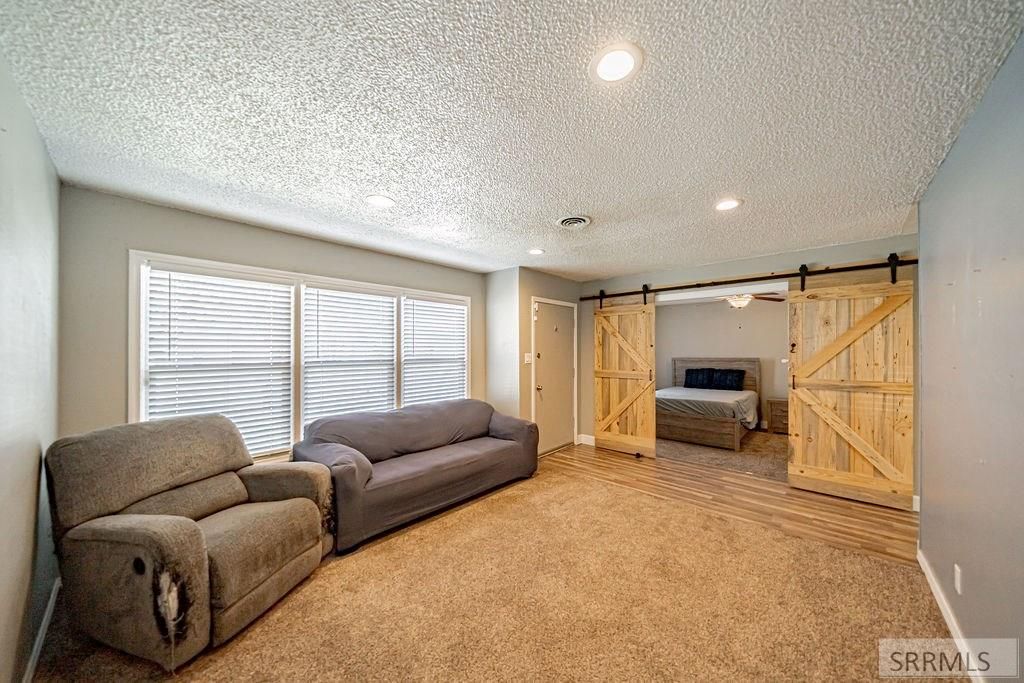 Image 5 of property listing at 1040 Everett Avenue, Pocatello, ID 83201