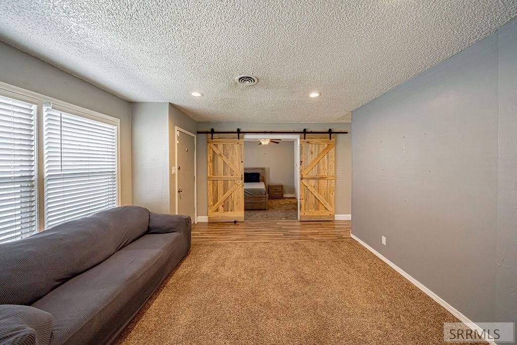 Image 6 of property listing at 1040 Everett Avenue, Pocatello, ID 83201