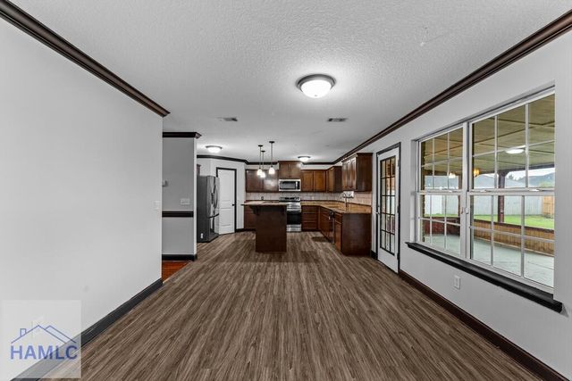 32 Whitaker Way, Midway, GA 31320