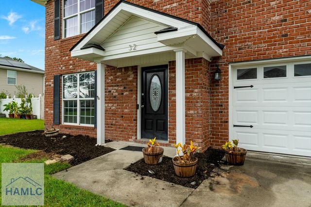 32 Whitaker Way, Midway, GA 31320