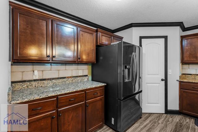 32 Whitaker Way, Midway, GA 31320