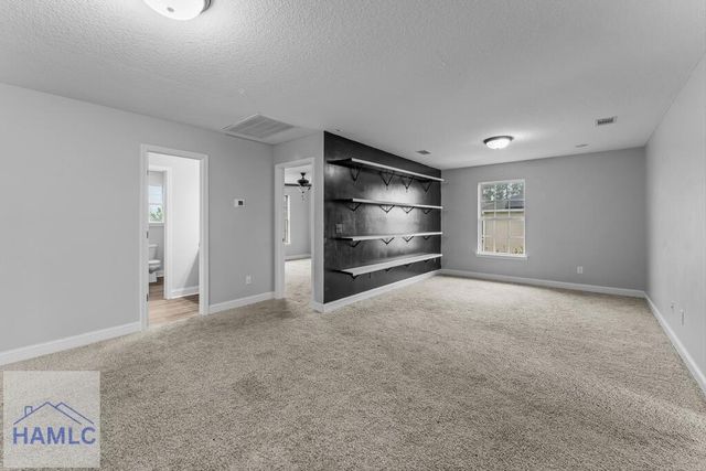 32 Whitaker Way, Midway, GA 31320
