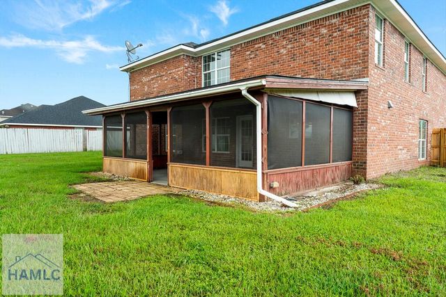 32 Whitaker Way, Midway, GA 31320