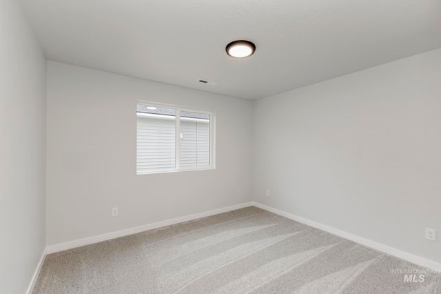 16668 N Shorthorn Lp, Nampa, ID 83651