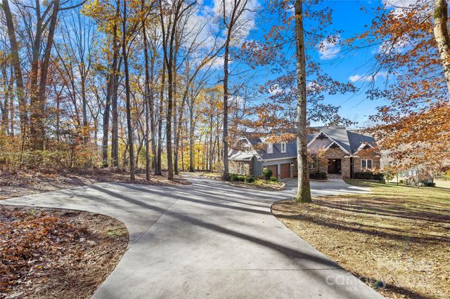 509 Chatham Lane, Bessemer City, NC 28016