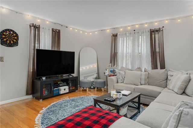 3524 West Shore Road 505, Warwick, RI 02886
