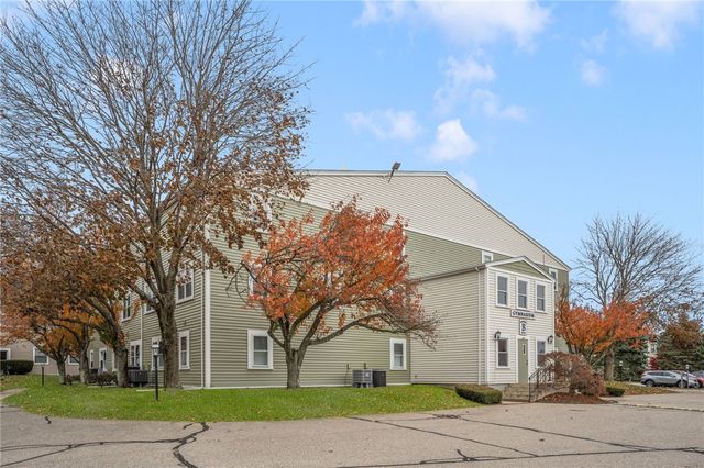 3524 West Shore Road 505, Warwick, RI 02886