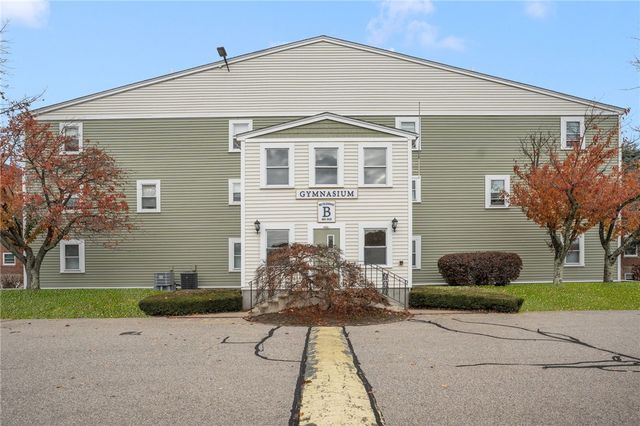 3524 West Shore Road 505, Warwick, RI 02886