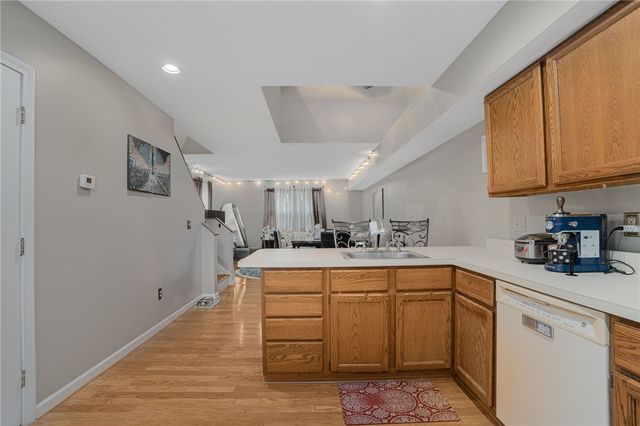 3524 West Shore Road 505, Warwick, RI 02886