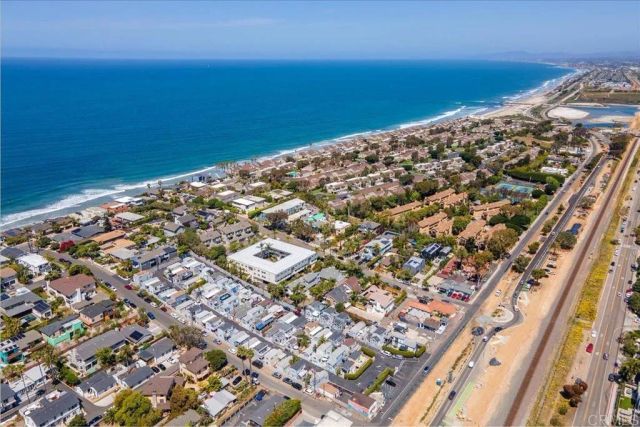 1624 N. Coast Highway 101 6, Encinitas, CA 92024