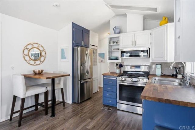 1624 N. Coast Highway 101 6, Encinitas, CA 92024