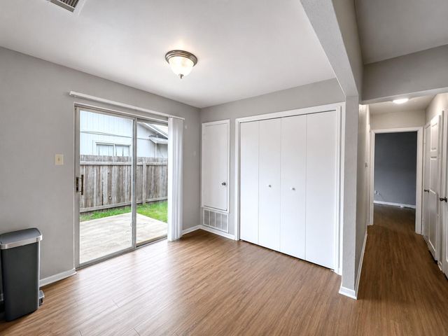 2116 Gaston Place DR B, Austin, TX 78723