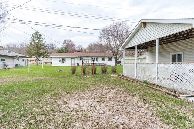 425 Church STREET, Holmen, WI 54636