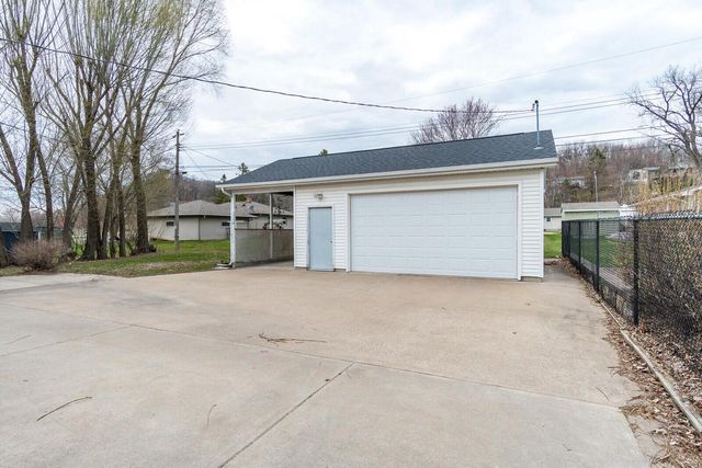 425 Church STREET, Holmen, WI 54636