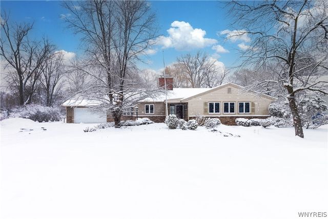 155 North Union Road, Amherst, NY 14221