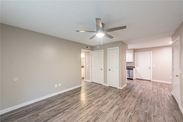1211 Walnut Place, Elkins, AR 72727