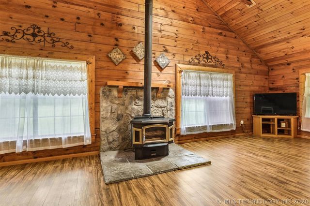 3153 State Road 91, Colbert, OK 74733