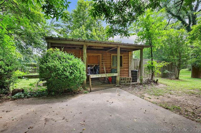 3153 State Road 91, Colbert, OK 74733